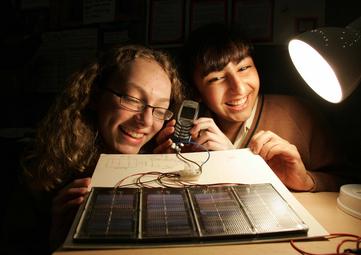 SciFest 2009 Students with Solar Cell Phone Charger